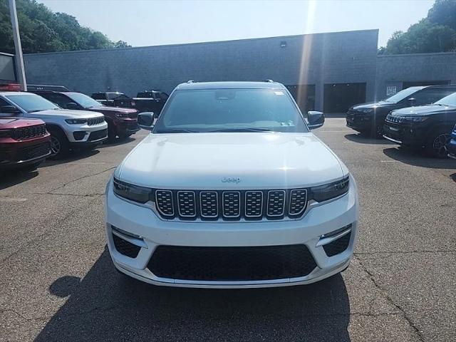 2025 Jeep Grand Cherokee Summit 4x4 2025 Jeep Grand Cherokee Summit 4x4