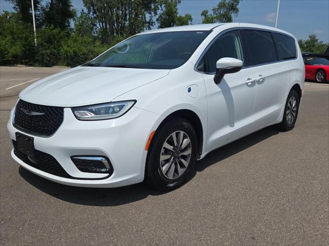 Used 2023 Chrysler Pacifica Hybrid Touring L For Sale in Jackson, MI