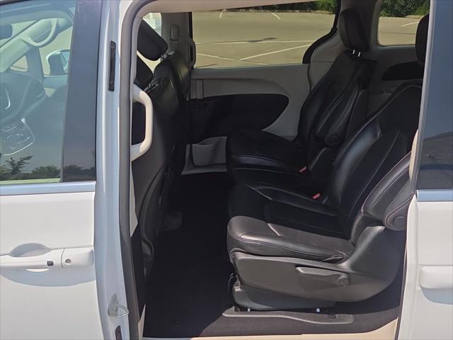 Used 2023 Chrysler Pacifica Hybrid Touring L For Sale in Jackson, MI