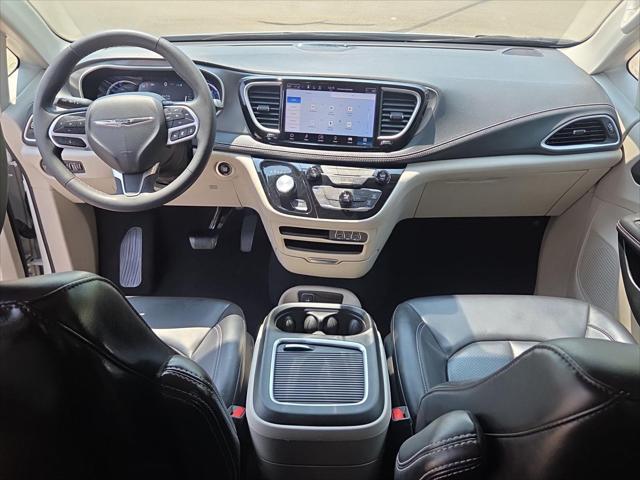 Used 2023 Chrysler Pacifica Hybrid Touring L For Sale in Jackson, MI