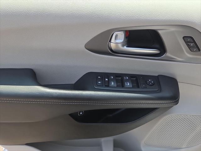 Used 2023 Chrysler Pacifica Hybrid Touring L For Sale in Jackson, MI