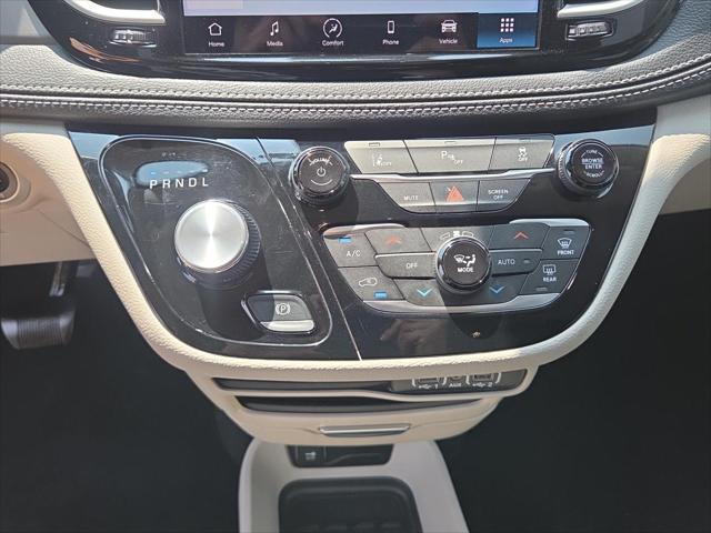 Used 2023 Chrysler Pacifica Hybrid Touring L For Sale in Jackson, MI