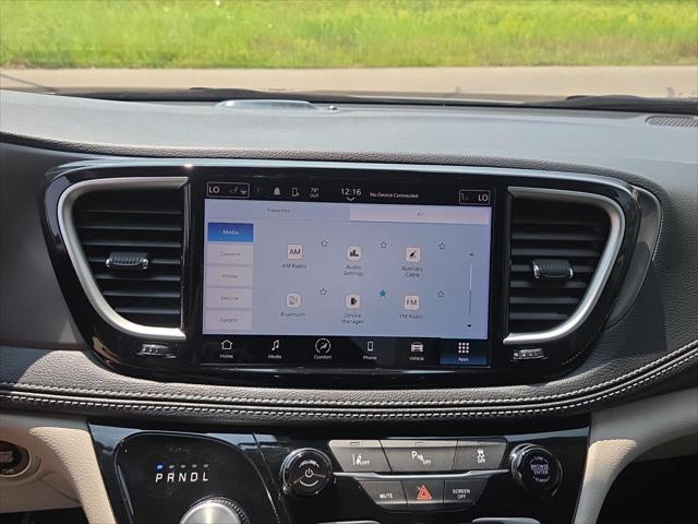 Used 2023 Chrysler Pacifica Hybrid Touring L For Sale in Jackson, MI
