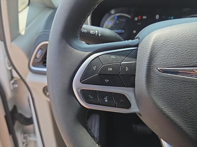 Used 2023 Chrysler Pacifica Hybrid Touring L For Sale in Jackson, MI
