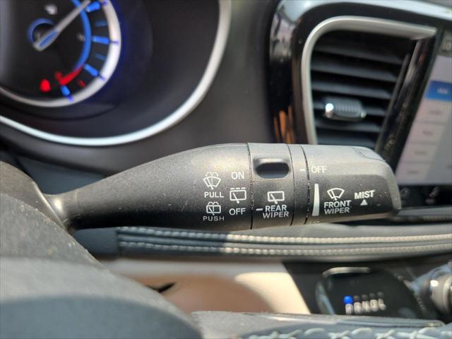 Used 2023 Chrysler Pacifica Hybrid Touring L For Sale in Jackson, MI