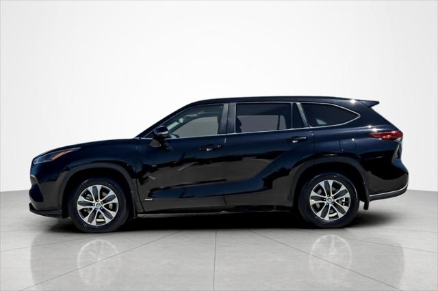2023 Toyota Highlander Hybrid XLE