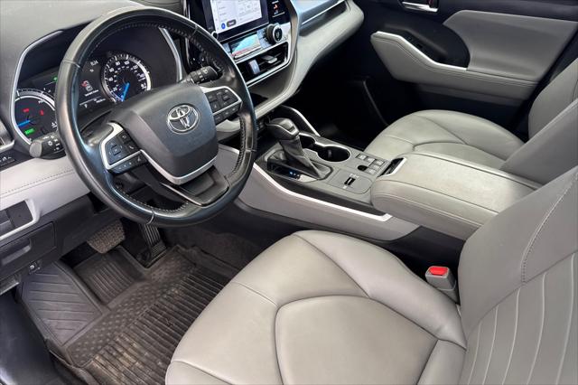2023 Toyota Highlander Hybrid XLE