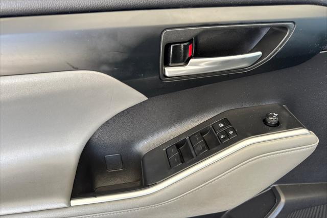2023 Toyota Highlander Hybrid XLE