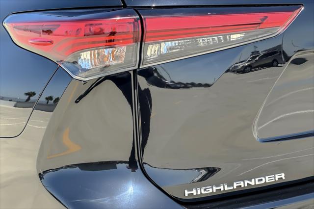 2023 Toyota Highlander Hybrid XLE