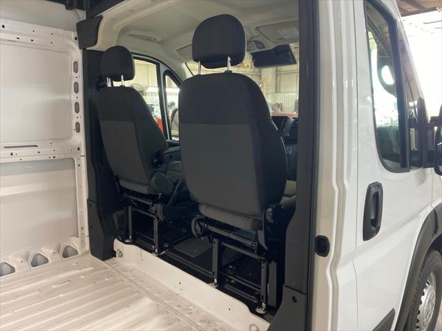 2026 Ram ProMaster Cargo Van Tradesman High Roof 159 WB EXT w/Pass Seat