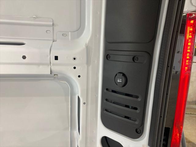 2026 Ram ProMaster Cargo Van Tradesman High Roof 159 WB EXT w/Pass Seat