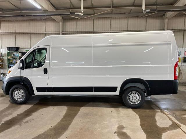 2026 Ram ProMaster Cargo Van Tradesman High Roof 159 WB EXT w/Pass Seat