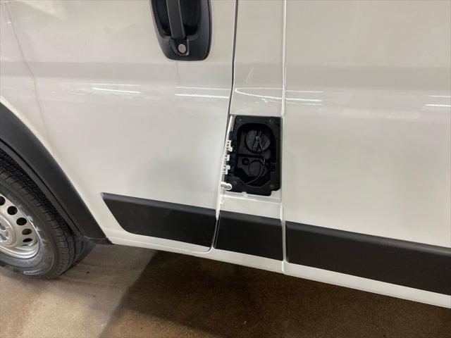 2026 Ram ProMaster Cargo Van Tradesman High Roof 159 WB EXT w/Pass Seat