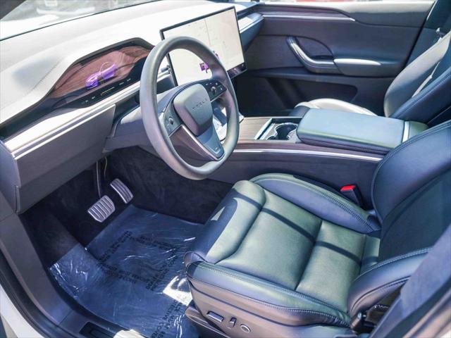 2023 Tesla Model X Standard Range