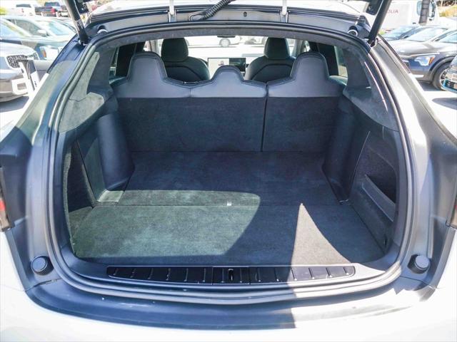 2023 Tesla Model X Standard Range