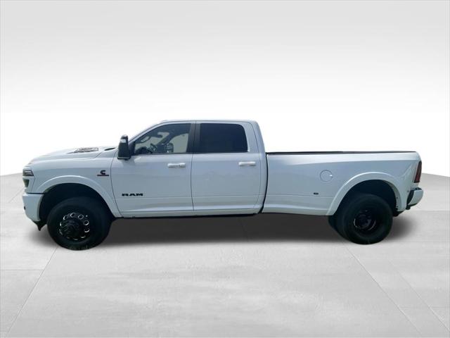 2026 Ram 3500 Limited Crew Cab 4x4 8 Box