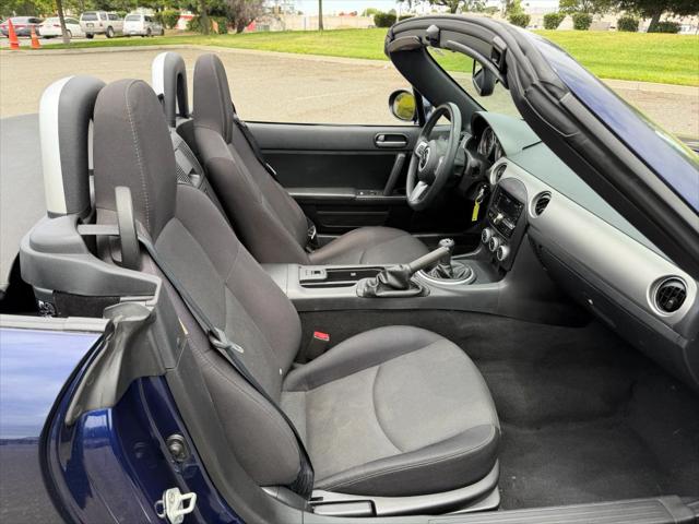 2009 Mazda MX-5 Touring