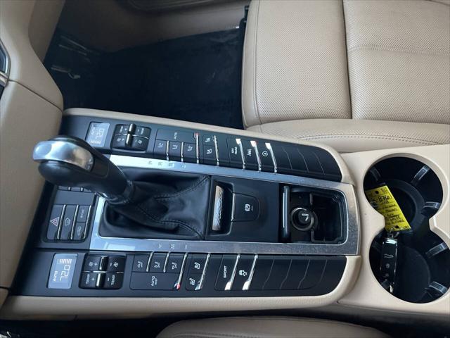 2018 Porsche Macan Base AWD 4dr SUV
