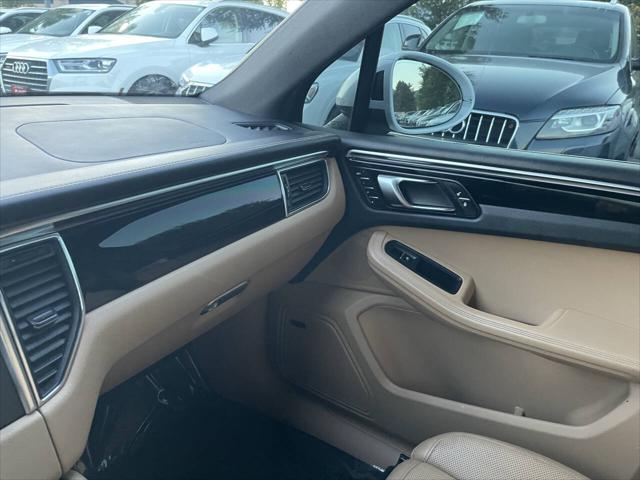 2018 Porsche Macan Base AWD 4dr SUV