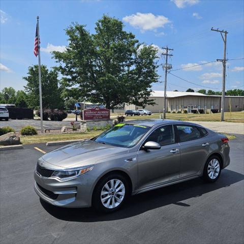 2016 Kia Optima LX for sale in Waukesha, WI