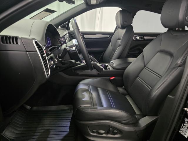 2023 Porsche Cayenne Platinum Edition
