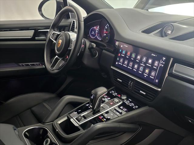 2023 Porsche Cayenne Platinum Edition