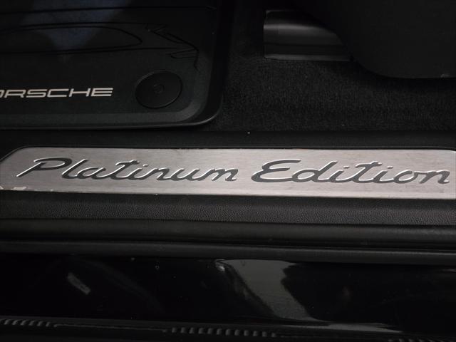 2023 Porsche Cayenne Platinum Edition
