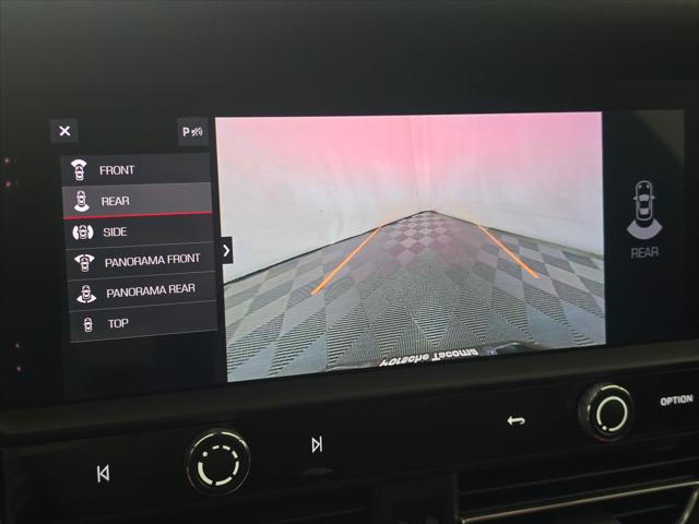 2023 Porsche Macan Unknown