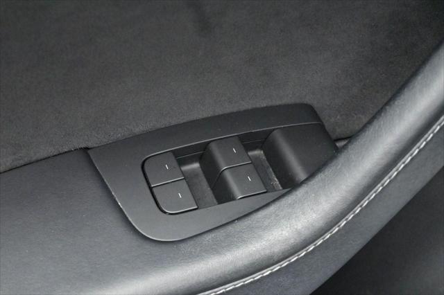 2021 Tesla Model 3 Standard Range Plus Rear-Wheel Drive