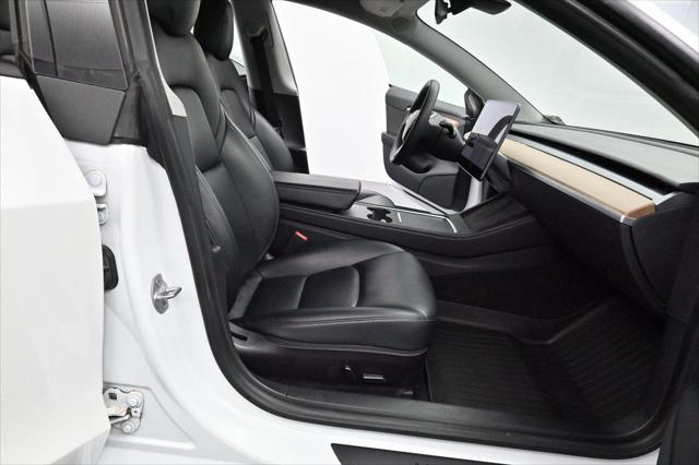 2021 Tesla Model 3 Standard Range Plus Rear-Wheel Drive