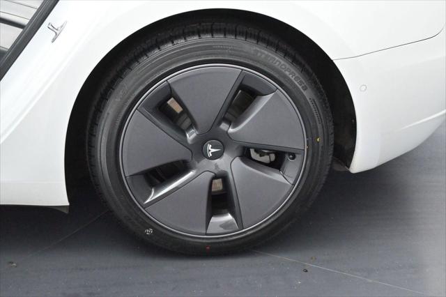 2021 Tesla Model 3 Standard Range Plus Rear-Wheel Drive