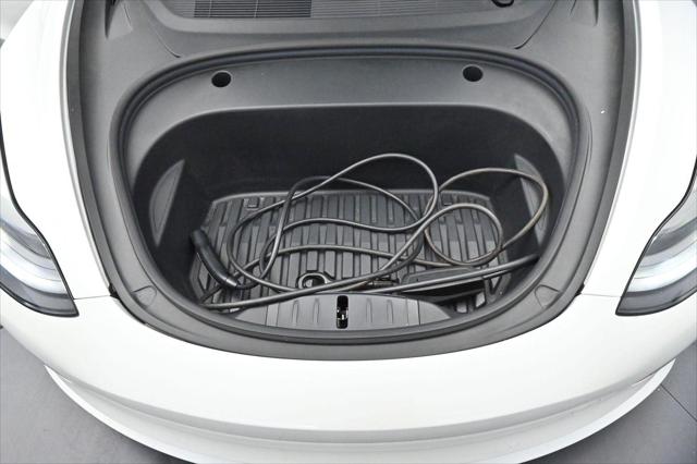 2021 Tesla Model 3 Standard Range Plus Rear-Wheel Drive