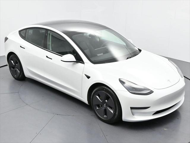 2021 Tesla Model 3 Standard Range Plus Rear-Wheel Drive