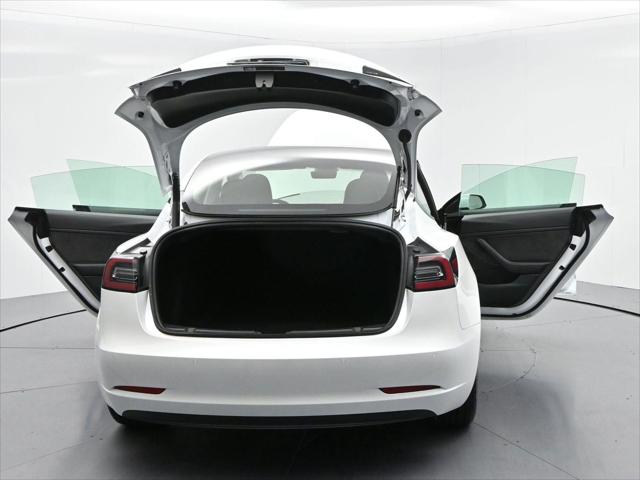 2021 Tesla Model 3 Standard Range Plus Rear-Wheel Drive