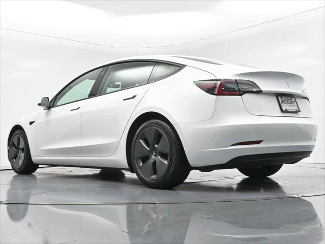2021 Tesla Model 3 Standard Range Plus Rear-Wheel Drive