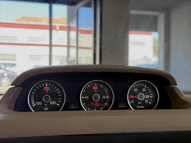 2014 Volkswagen Beetle 2.0L TDI