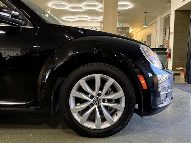 2014 Volkswagen Beetle 2.0L TDI