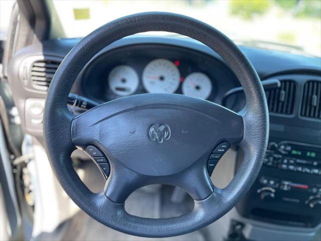 2004 Dodge Caravan SXT