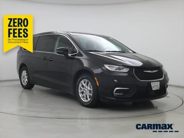 2023 Chrysler Pacifica Touring L for sale in Norco, CA