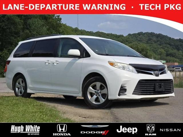2018 Toyota Sienna LE 8 Passenger for sale near Athens, OH