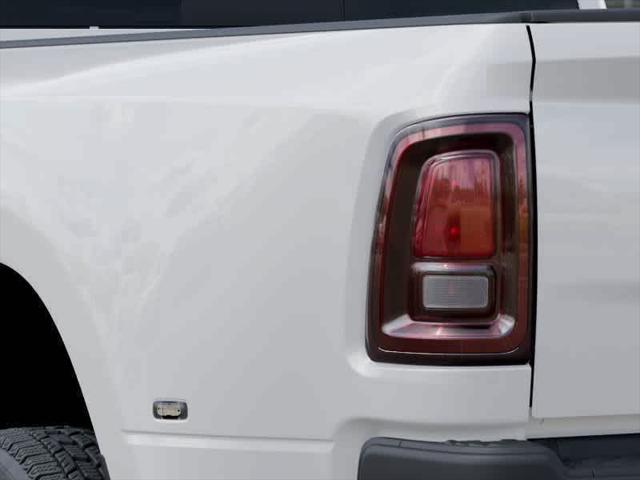2026 Ram 3500 Tradesman Crew Cab 4x4 8 Box
