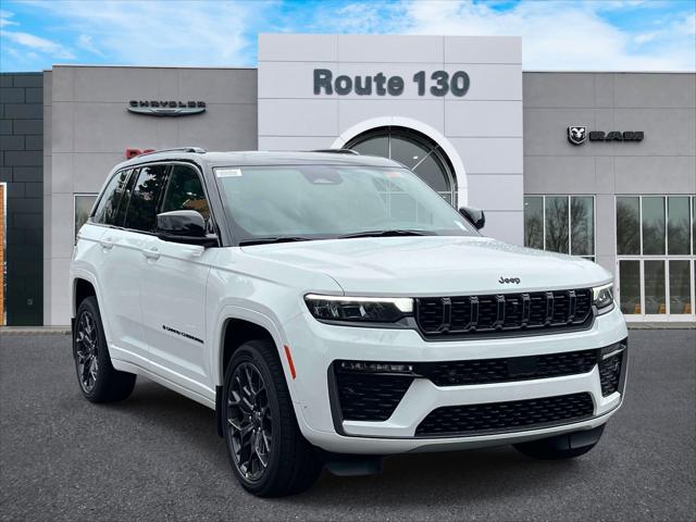 2027 Jeep Grand Cherokee GRAND CHEROKEE SUMMIT 4X4 2027 Jeep Grand Cherokee GRAND CHEROKEE SUMMIT 4X4