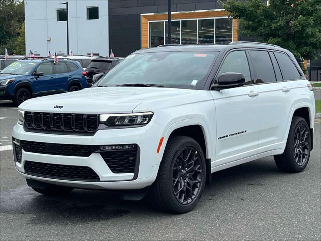 2027 Jeep Grand Cherokee GRAND CHEROKEE SUMMIT 4X4 2027 Jeep Grand Cherokee GRAND CHEROKEE SUMMIT 4X4