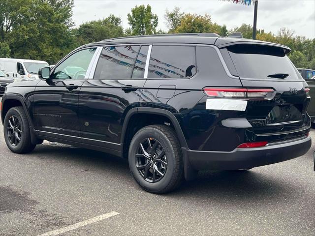 2027 Jeep Grand Cherokee GRAND CHEROKEE L LAREDO ALTITUDE 4X4 2027 Jeep Grand Cherokee GRAND CHEROKEE L LAREDO ALTITUDE 4X4