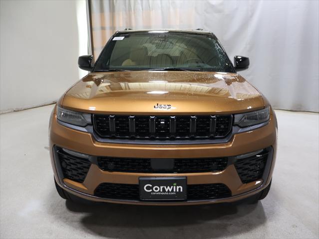 2027 Jeep Grand Cherokee GRAND CHEROKEE SUMMIT 4X4