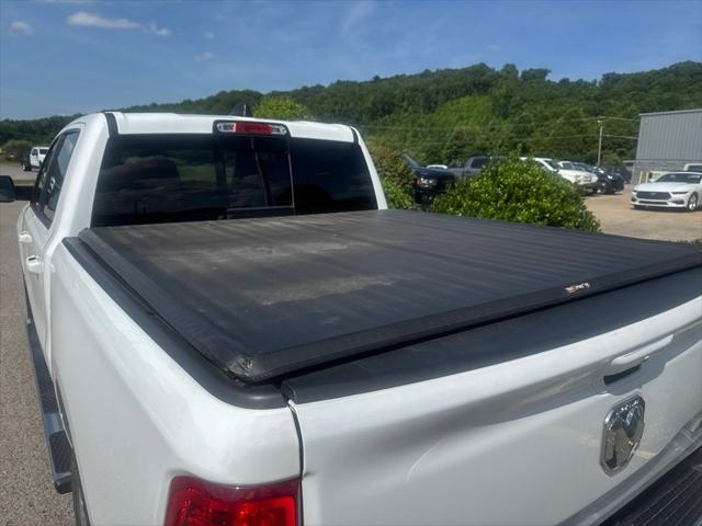 2022 Ram 1500 Big Horn Crew Cab 4x4 5'7" Box