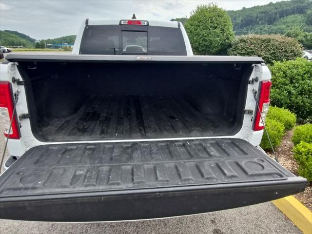 2022 Ram 1500 Big Horn Crew Cab 4x4 57 Box