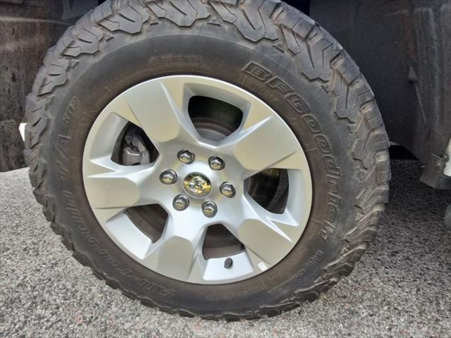 2022 Ram 1500 Big Horn Crew Cab 4x4 57 Box