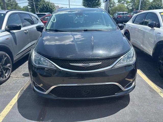 2020 Chrysler Pacifica Touring L for sale in Cleveland, OH