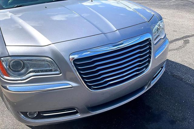 Used 2014 Chrysler 300 Base For Sale in OLIVE BRANCH, MS